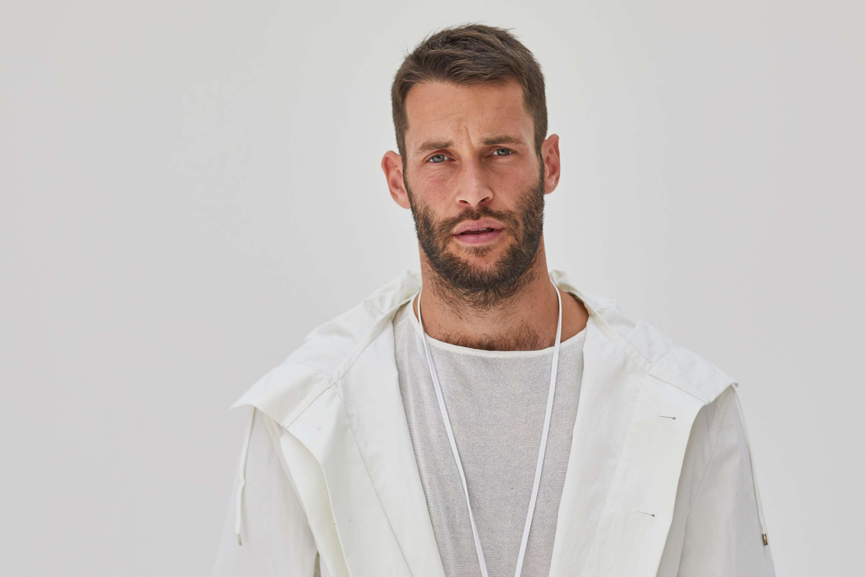 Simon Porte Jacquemus