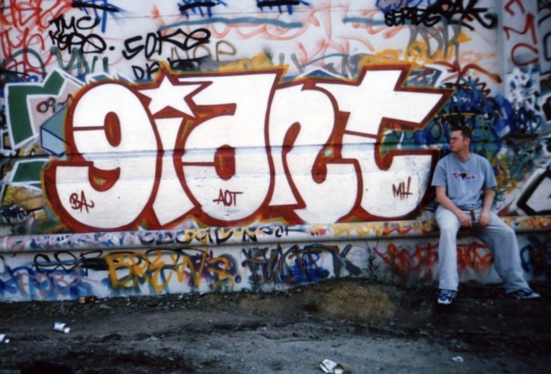 Mike Giant
