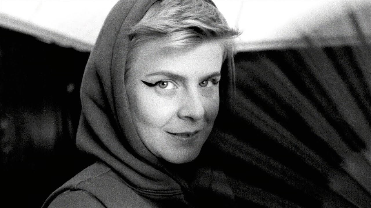 Röyksopp feat. Robyn - Monument