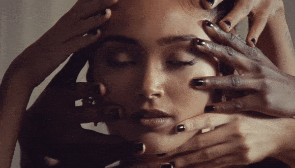 Joy Crookes - Don't Let Me Down