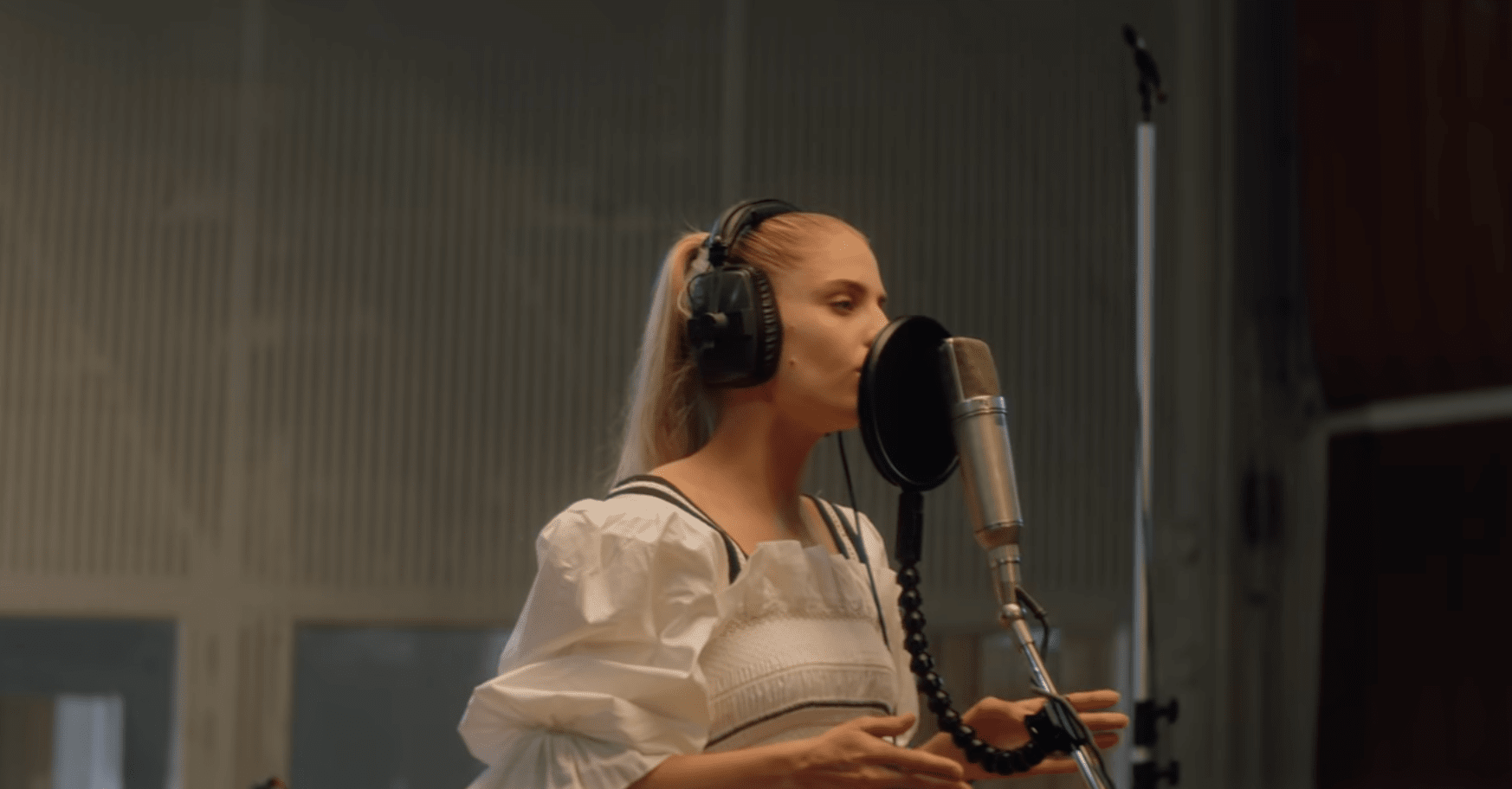 London Grammar - Lord It's A Feeling Orchestral