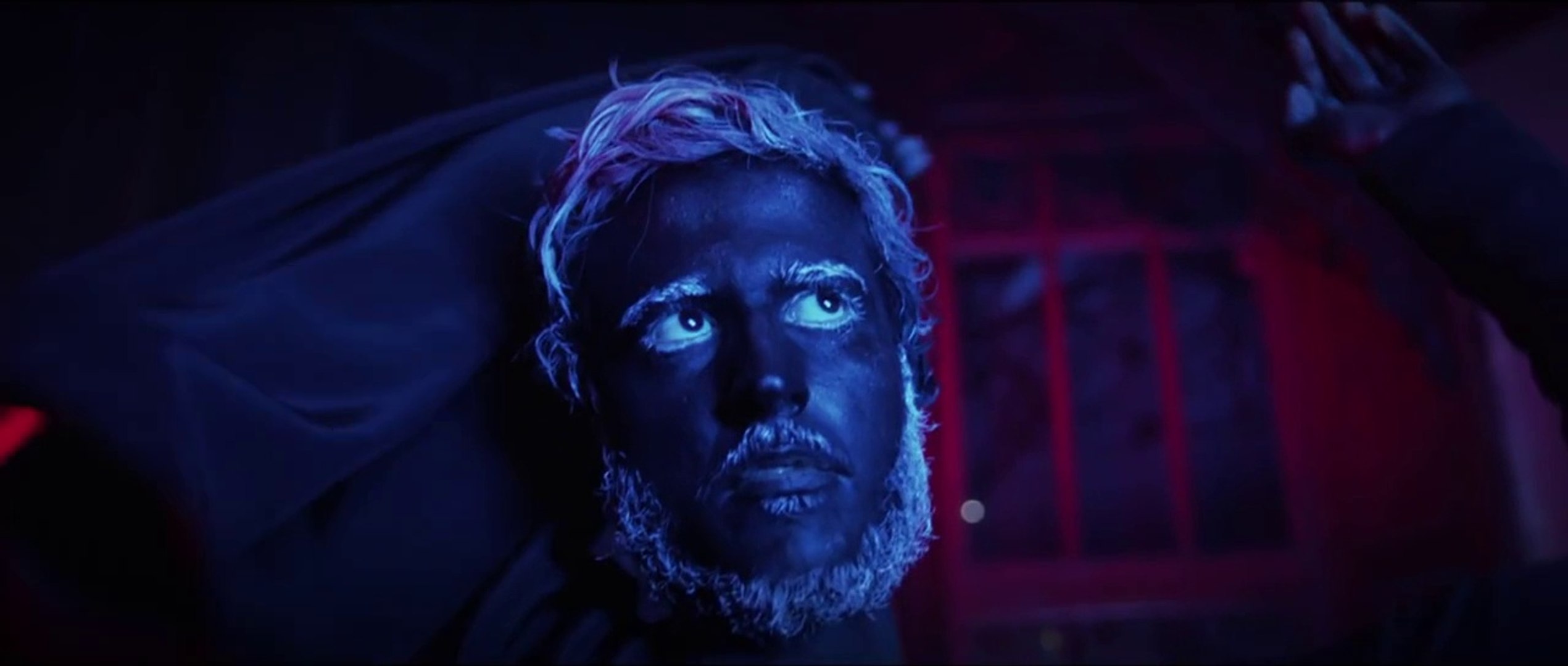 Raving George feat. Oscar And The Wolf - You're Mine