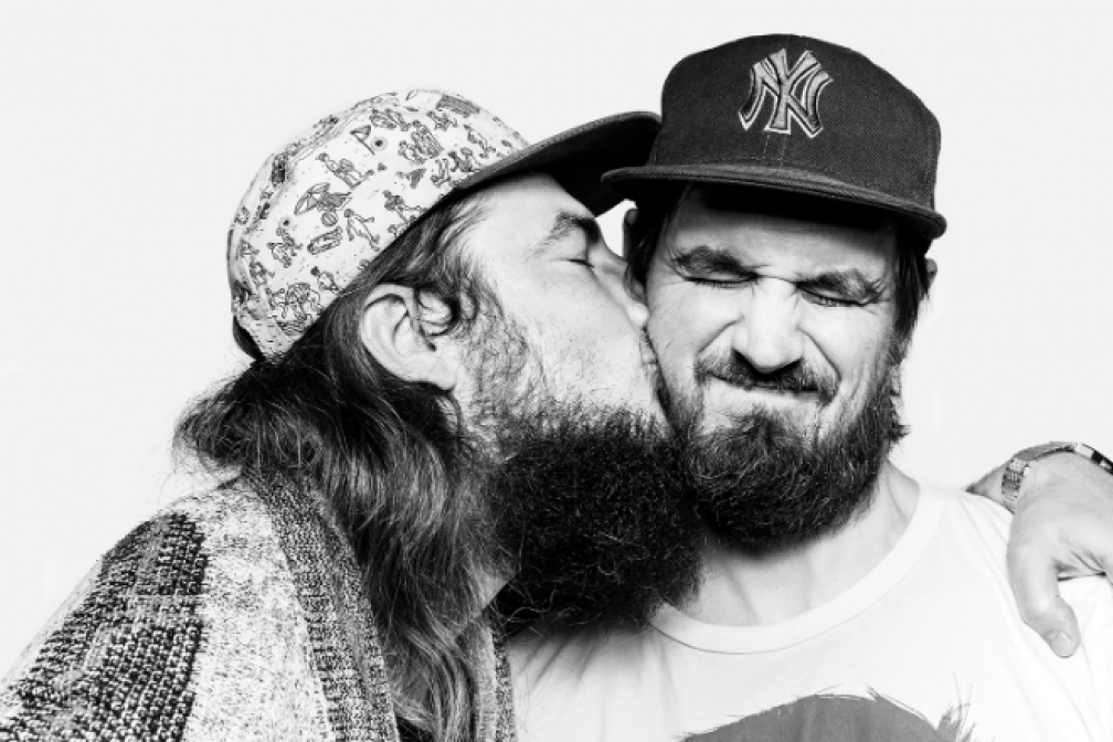 andhim & Super Flu - Mr Bass