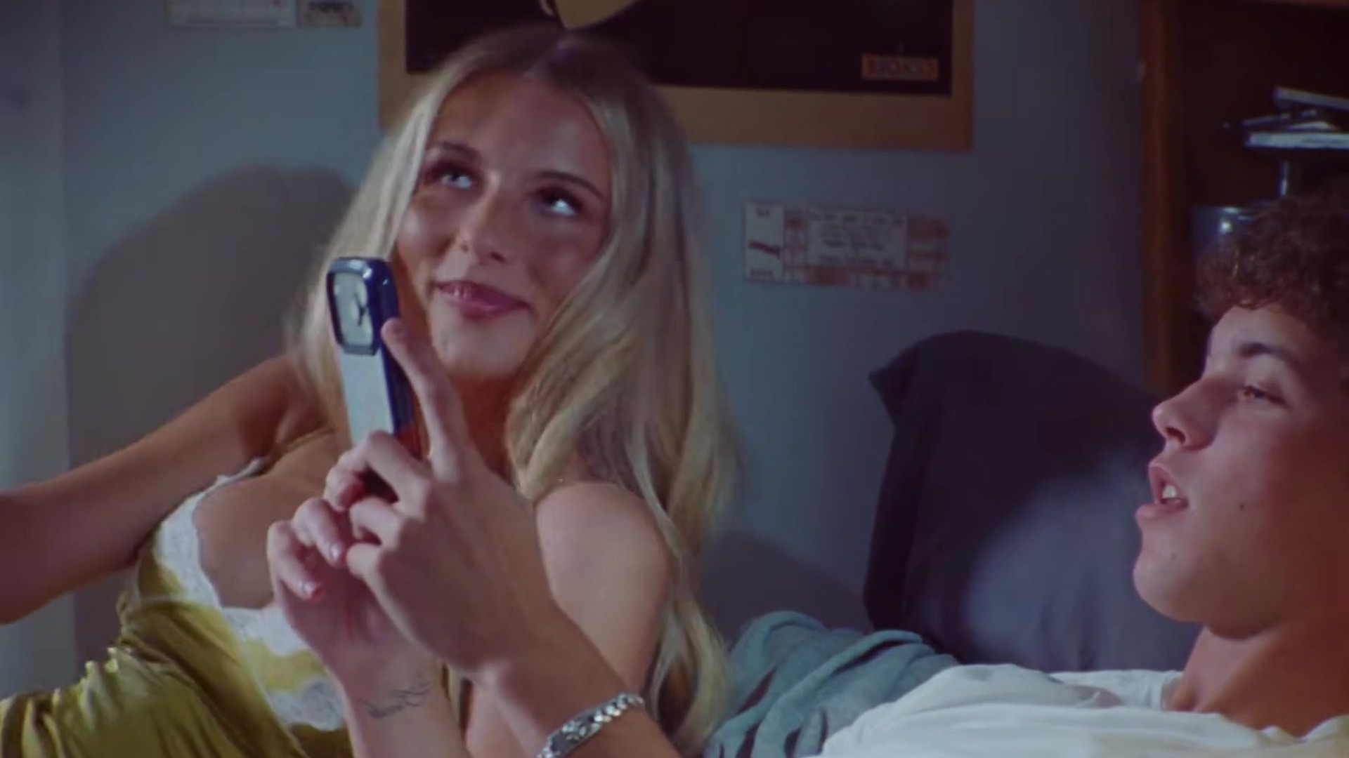 Romy Mars – The Rage