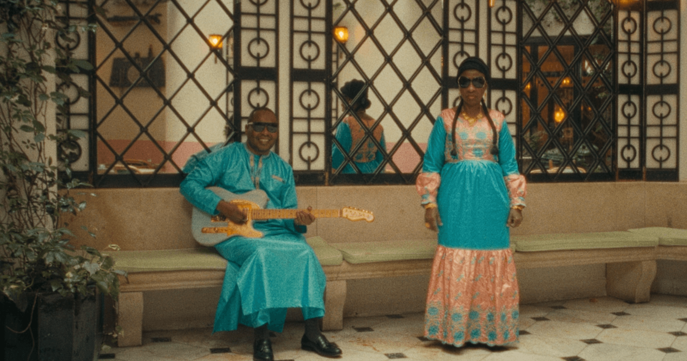 SOFI TUKKER x Amadou & Mariam - Mon Cheri
