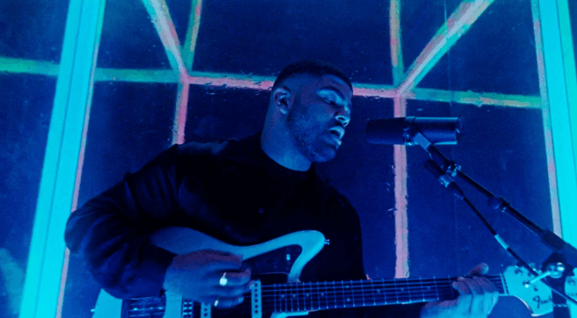 Eli Moon - Bury (Live)