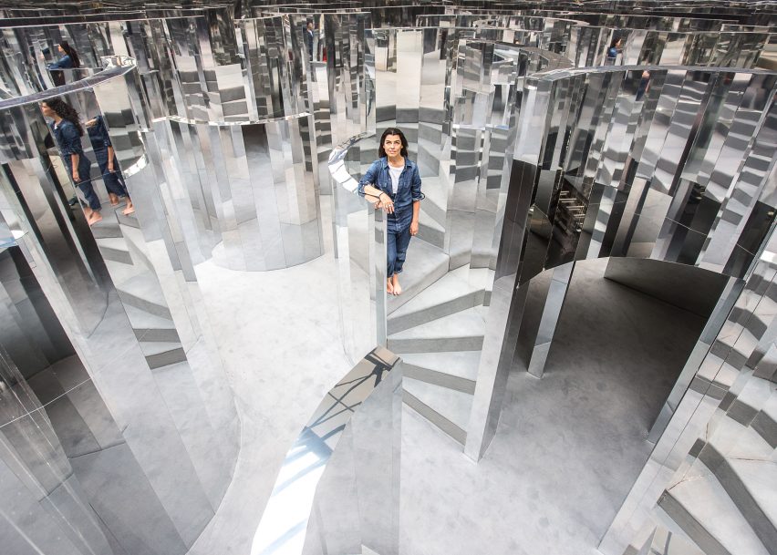 Mirror Maze