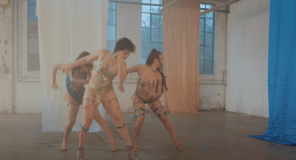 Mr Eazi - Lento feat. J Balvin