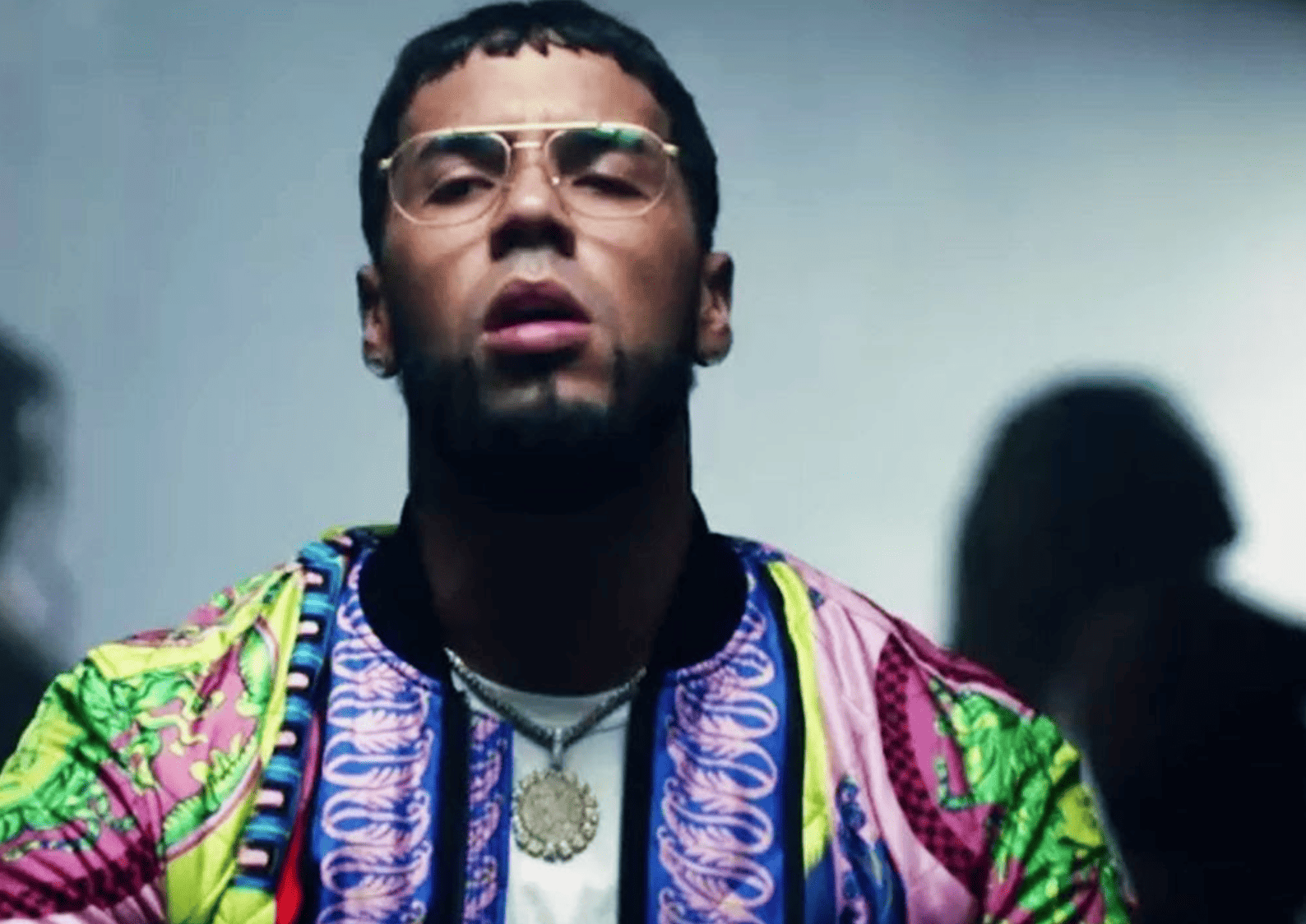 Anuel AA - Ella Quiere Beber (Remix) ft. Romeo Santos