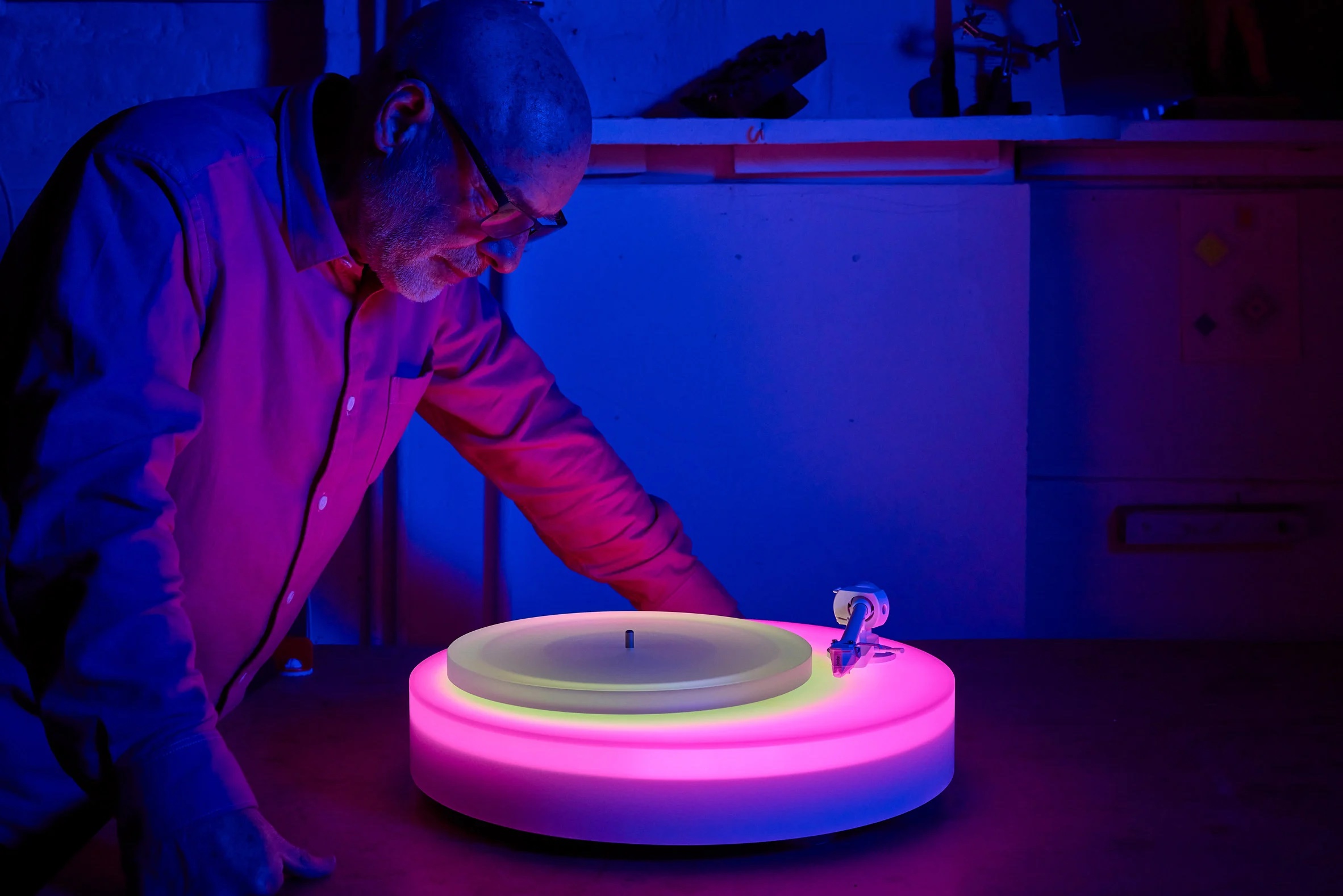 Brian Eno's Turntable II
