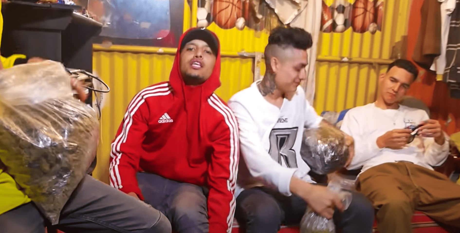 Alemán ft Yung Sarria & Fntxy - Tantas Veces