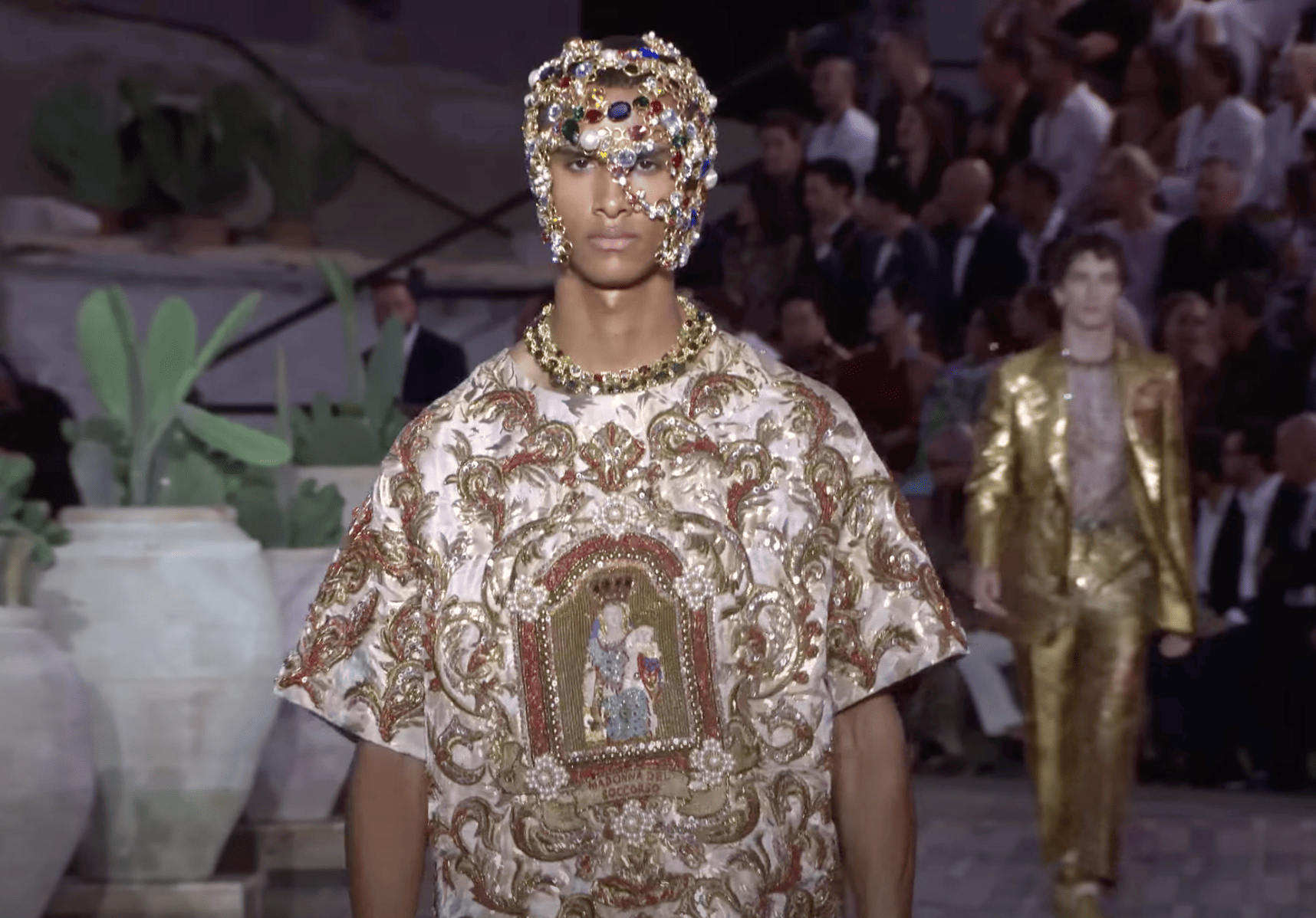 Siracusa 2022: Dolce&Gabbana Alta Sartoria Fashion Show in Marzamemi