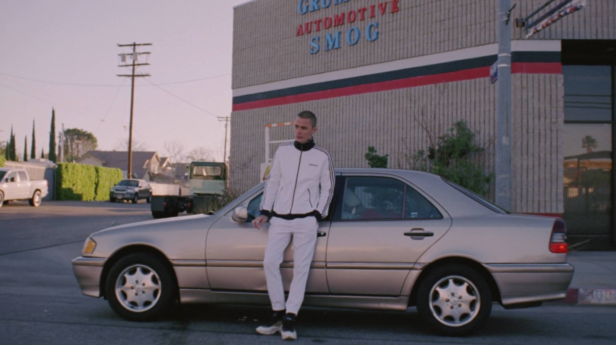 Brodinski - Split feat. Peewee Longway