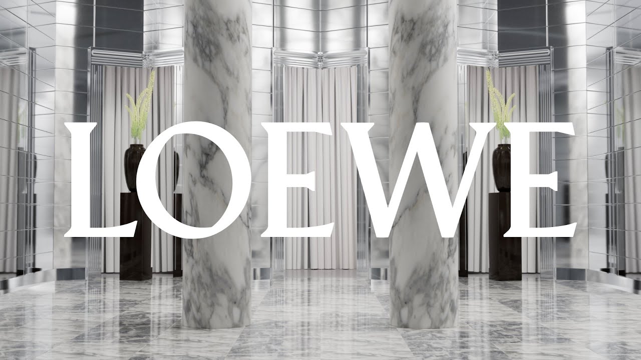 LOEWE Spring Summer 2023 women’s runway collection