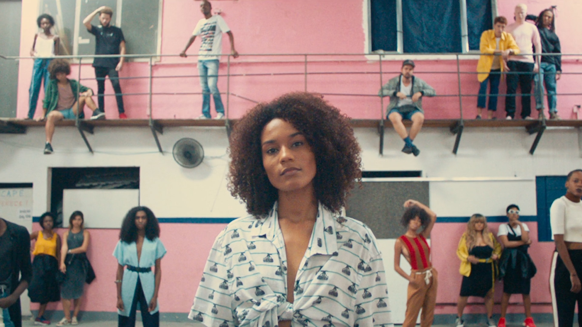 JACARÉ MODA: Resistance - Rio’s Different Face of Fashion