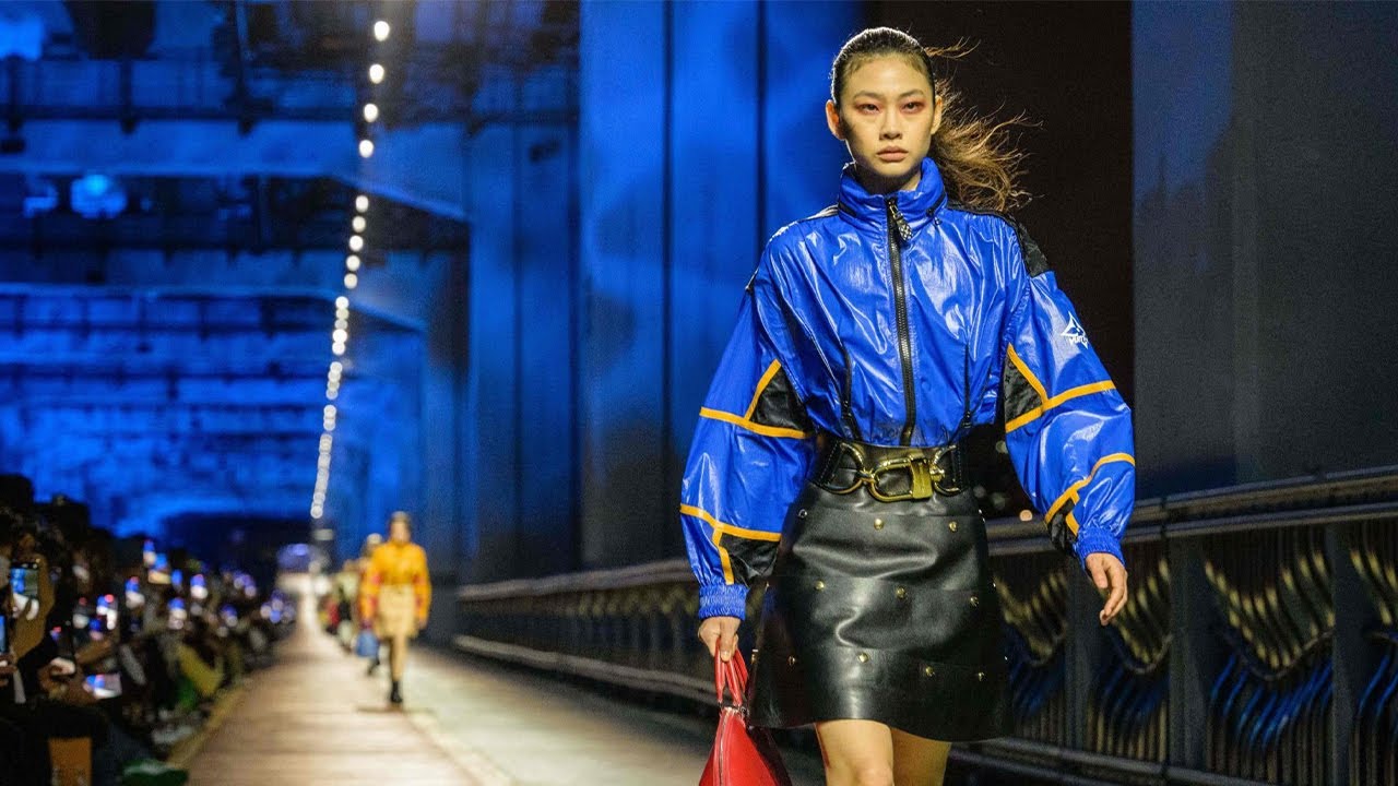 Louis Vuitton Pre-Fall 2023 Fashion Show