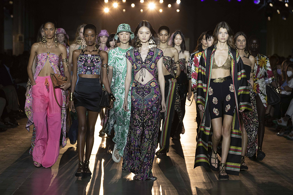 Etro Spring Summer 2022 Women’s fashion show