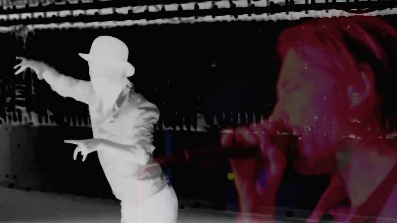 Flying Lotus - And the World Laughs With You feat. Thom Yorke